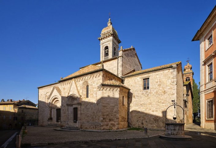 Travel-architecture-photographer-church-tuscany-italy